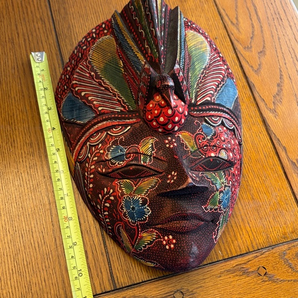 Colorful Tribal Mask Wall Art - Picture 3 of 4